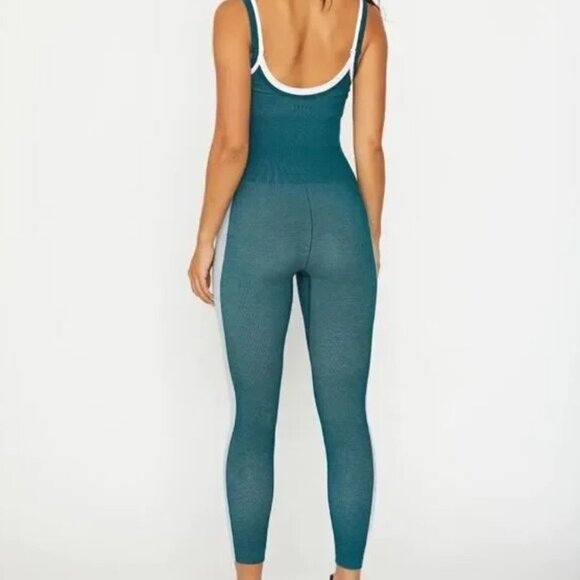 CREAM YOGA Teal Green 'Cape' Jumpsuit SZ XS - Picture 3 of 8